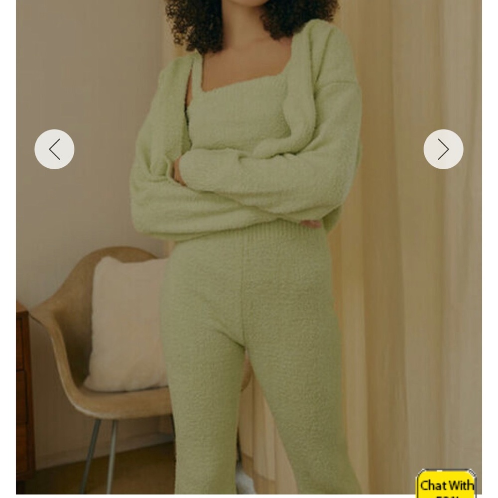 Forever 21 cozy green set